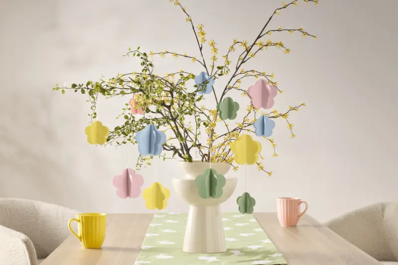 12 Blumen Papieranh&auml;nger