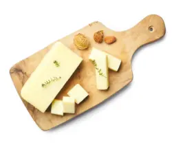 ЕЛЕНА Кашкавал от краве мляко