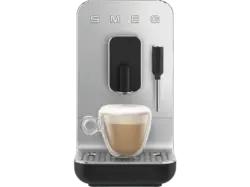 Smeg BCC12BLMEU Classic Kaffeevollautomat (Schwarz, Integrierte Kaffeem&uuml;hle aus Edelstahl, 19 bar, Dampfd&uuml;se)