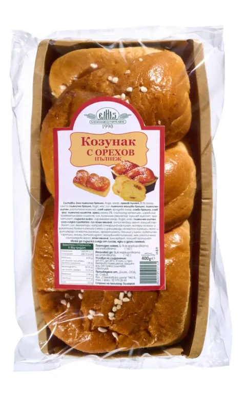 ЕЛИАЗ Козунак с орехов пълнеж