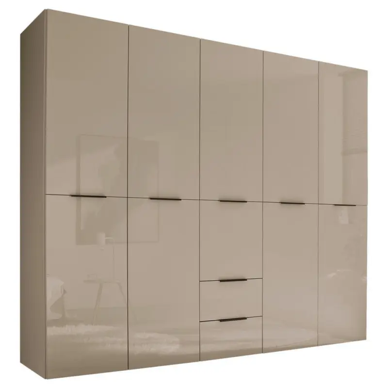 Kleiderschrank in Kaschmir