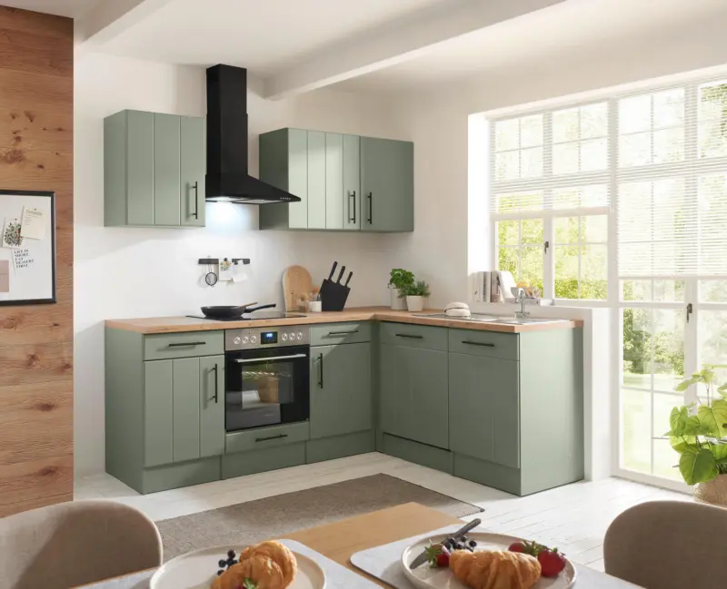 Eckk&uuml;che Anton m. Ger&auml;ten ca. 220x172cm Eiche/Schilfgr&uuml;n