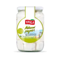 Akkawi K&auml;se aus Kuhmilch in Salzlake