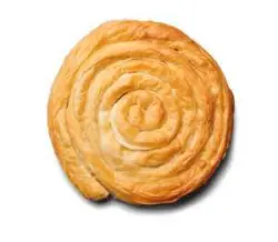 Витa баница с ябълка