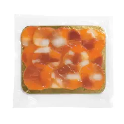Kaltger&auml;ucherte Fischrolle in Scheiben geschnitten, aus Fischst&uuml;cken zusammengef&uuml;gt, praktisch gr&auml;tenfrei, tiefgefroren, vakuumiert