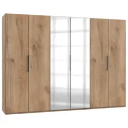 Dreht&uuml;renschrank in Eichefarben