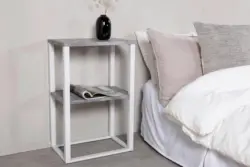 NACHTTISCH RISE