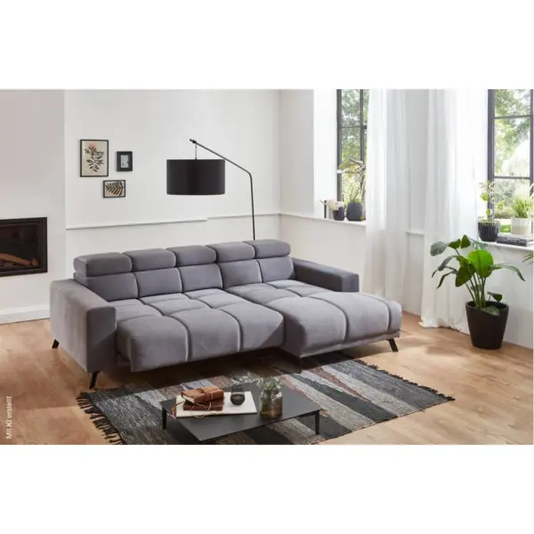 Ecksofa mit elektrischer Sitztiefenverstellung