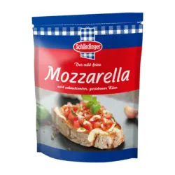 Sch&auml;rdinger Mozzarella gerieben