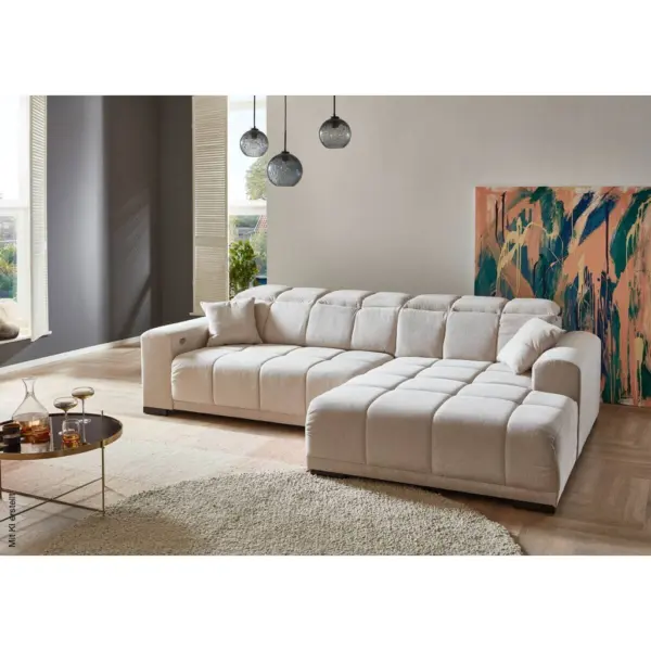 Ecksofa mit elektrischer Sitztiefenverstellung