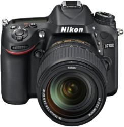 NIKON D7100 Kit AF-S DX 18-140 ED VR 24,1Mio,