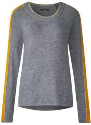 Pulli mit Kontrastdetail