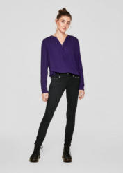 Q/S designed by Sadie Superskinny: Denim mit Nieten