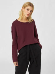 Locker geschnittener Strickpullover