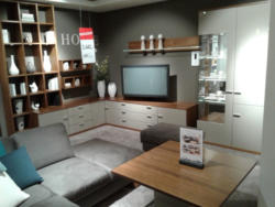 Wohnwand Arcona inkl. höhenverstellbarer Couchtisch