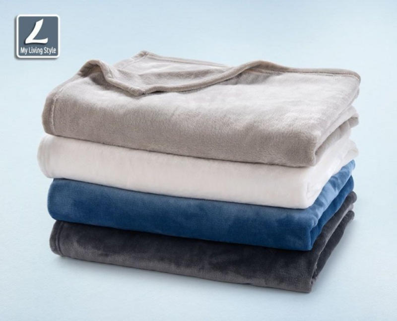 wogibtswas.at - MY LIVING STYLE Mikrofaser-Plüschdecke € 9,99 bei HOFER