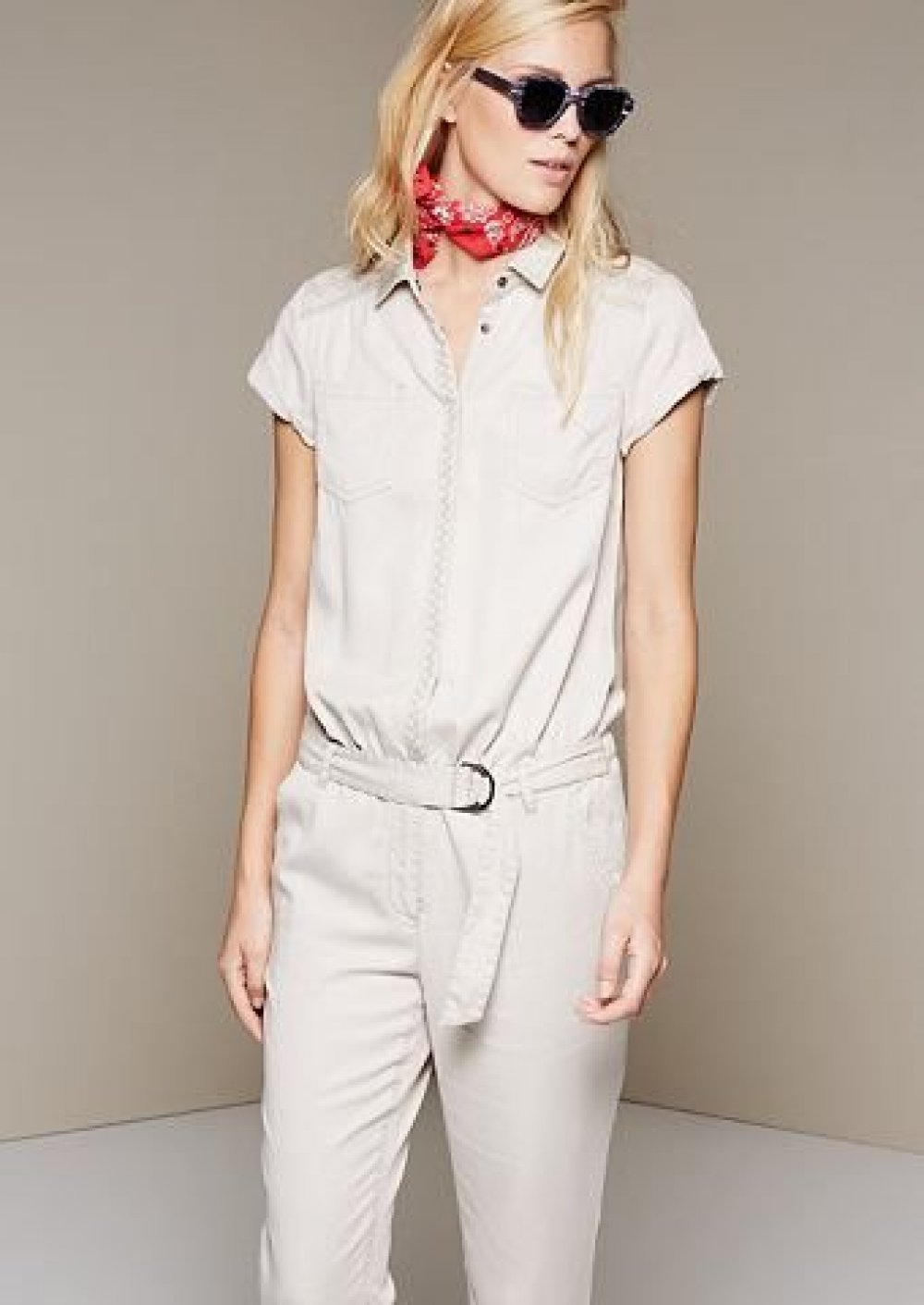 comma jumpsuit leo