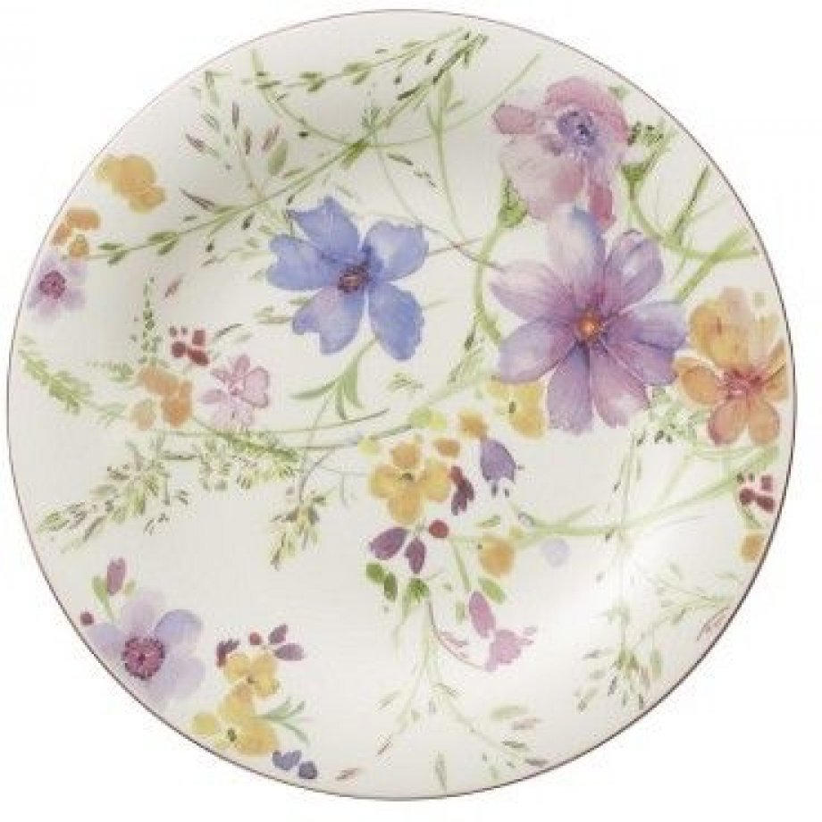 Wonderful world white villeroy. Villeroy Boch Mariefleur Basic. Сервировочные тарелки Mariefleur. Салфетки Mariefleur. Mariefleur Gris кувшин.