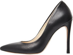 faina Pumps
