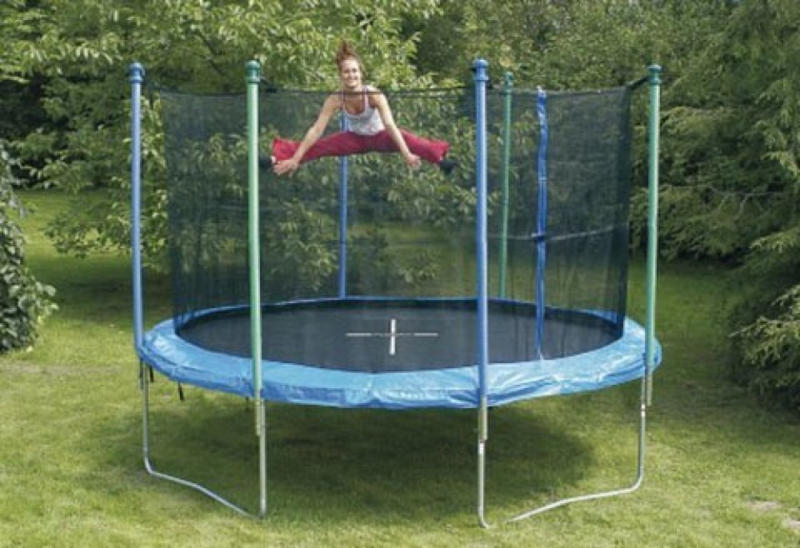 Trampolin-Set Ø 305 cm, Hudora, mit Klappfunktion, Sicherheitsnetz und Regenabdeckung