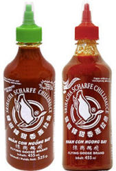 Flying Goose Sri Racha Chilisauce scharf oder sehr scharf, jede 455-ml-Flasche