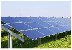 Photovoltaik-Anlage 6.2kWp auf Freifeldtisch Suntastic.Solar PV-Set