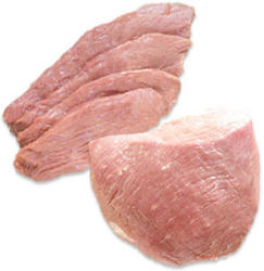 Frische Kalbsschnitzel, Kalbsbraten oder Kalbsgulasch aus der Keule, je 100 g