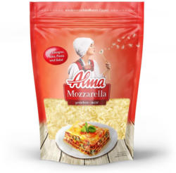 Alma Mozzarella gerieben