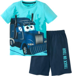 Jungen Shorty mit Trucker-Motiv
