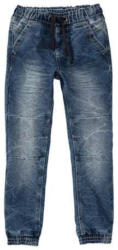 Jungen-Jeans mit modernen Waschungen