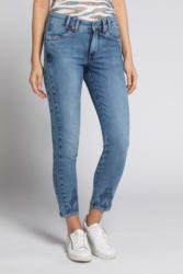 Jeans Julia, Lochstickerei, schmale 5-Pocket-Form