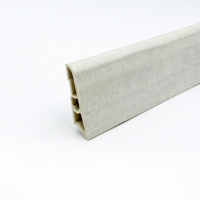 Sockelleiste „Mount Blanc“, Eiche, 13x60x2500 mm