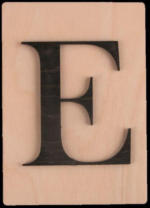 PAGRO DISKONT Holz-Buchstabe "E" im Scrabble-Style 10,5 x 14,8 cm braun