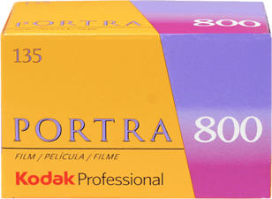 KODAK Portra 800 135-36 - Pellicola analogica (Giallo/Porpora)