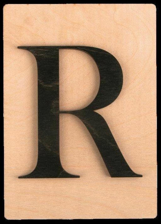 Holz-Buchstabe "R" im Scrabble-Style 10,5 x 14,8 cm braun
