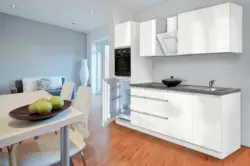 Küchenblock in Weiss mit E-Geräten 'Premium'