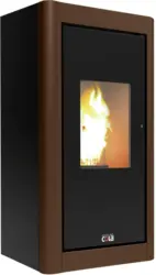 Kaminofen in Schwarz/Rostfarben