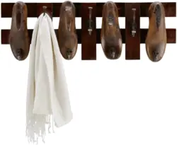 Garderobenleiste in Naturfarben