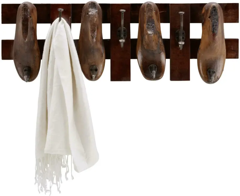 Garderobenleiste in Naturfarben