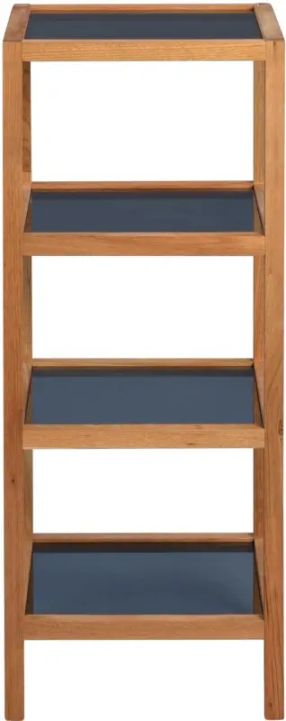 Regal aus Holz mit Glasböden