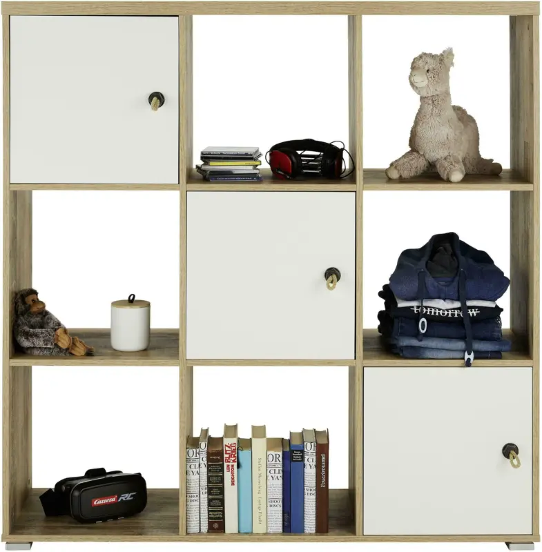 Regal in Eichefarben Old Style