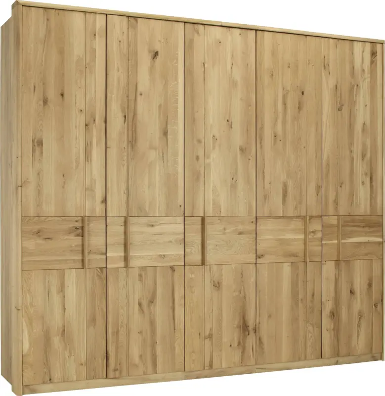 Drehtürenschrank in Wildeiche