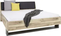 Bett in Eichefarben ca. 180x200cm